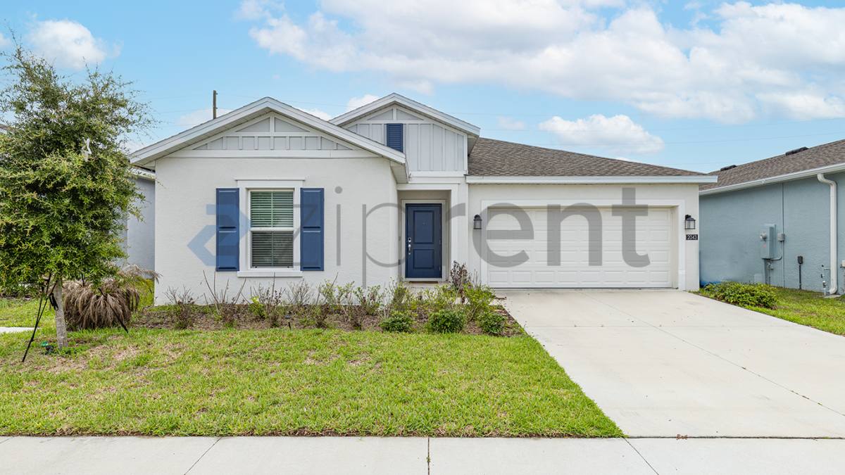 House for rent at 2043 Punch Bowl Ave, Davenport, FL 33837