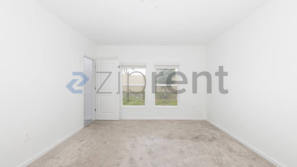 House for rent at 2043 Punch Bowl Ave, Davenport, FL 33837