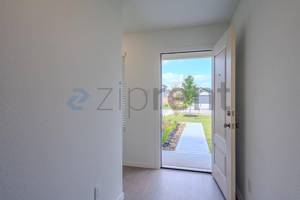 House for rent at 31416 Pratola Serra Circle, Huffman, TX 77336