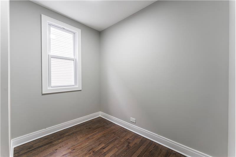 Apartment for rent at 1923 N Pulaski Rd #1R, Chicago, IL 60639