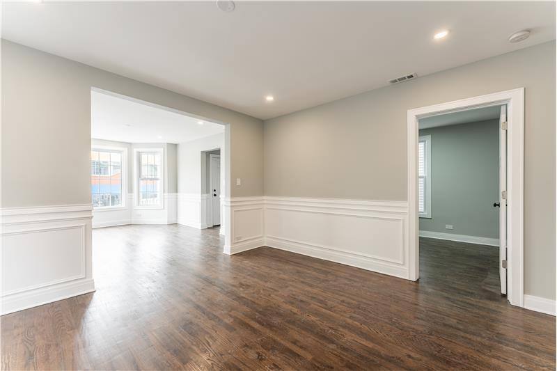 Apartment for rent at 1923 N Pulaski Rd #1R, Chicago, IL 60639
