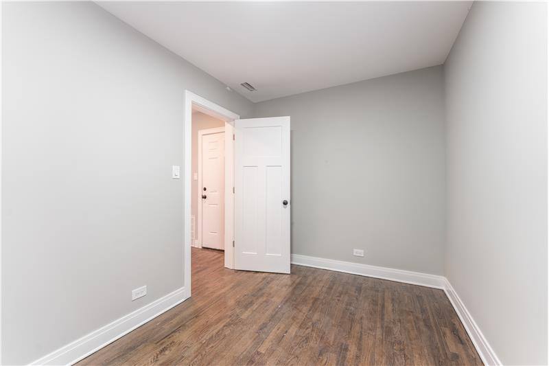 Apartment for rent at 1923 N Pulaski Rd #1R, Chicago, IL 60639