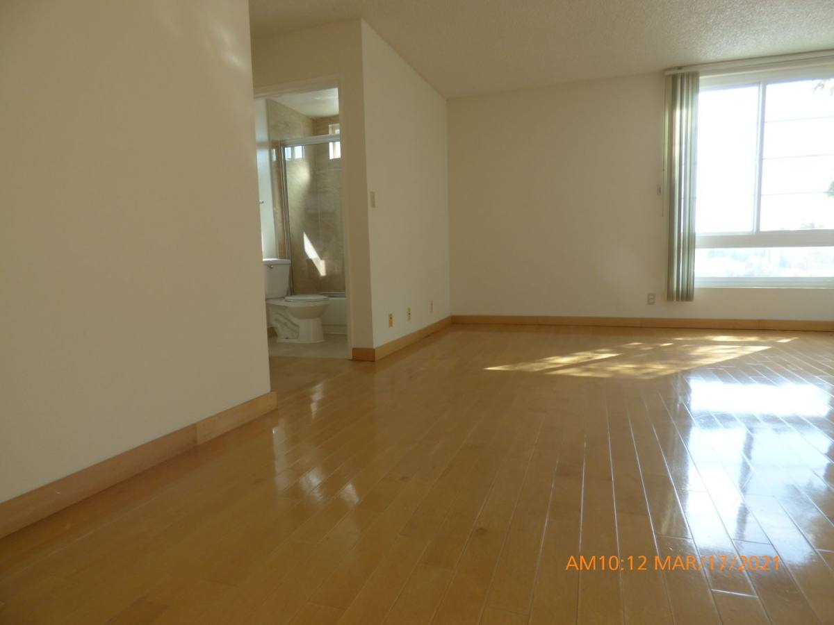 Apartment for rent at 424 Veteran Ave, Los Angeles, CA 90024