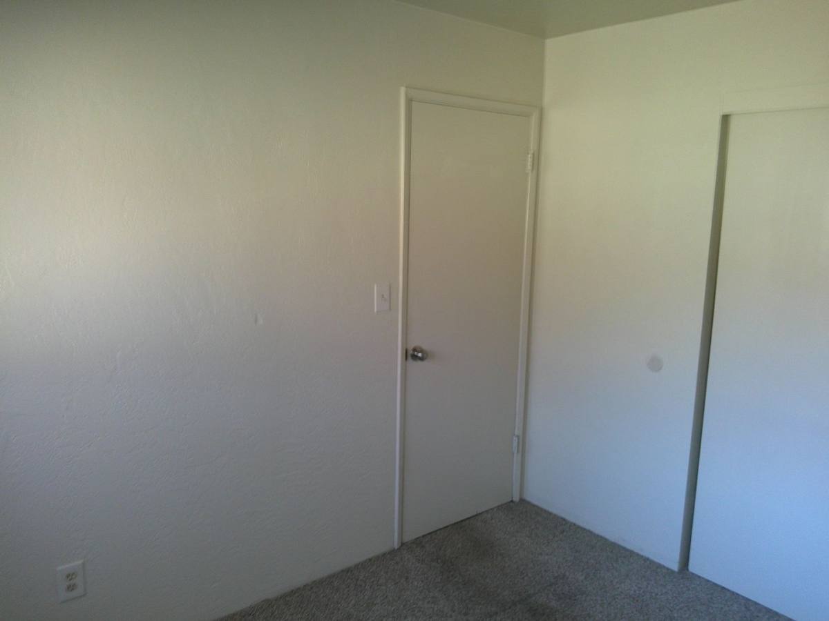 Townhouse for rent at 102 Garfield St, Ashland, OR 97520