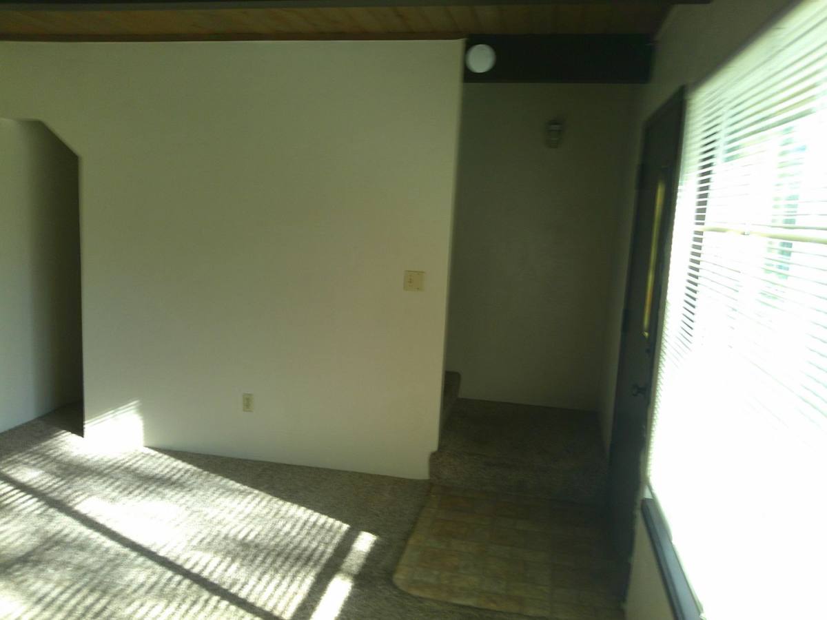 Townhouse for rent at 102 Garfield St, Ashland, OR 97520