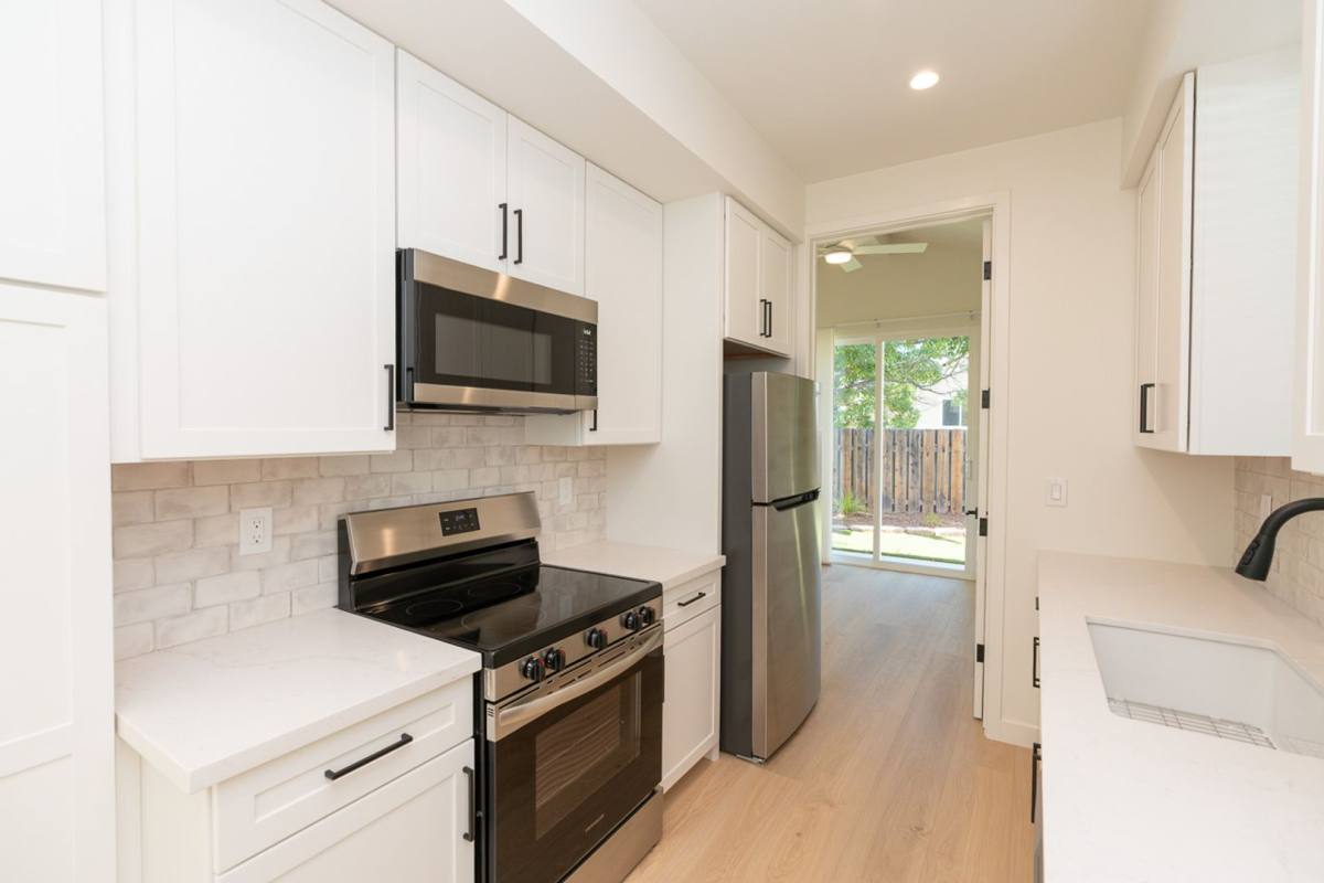 House for rent at 713 Oak Burl Lane, Encinitas, CA 92024