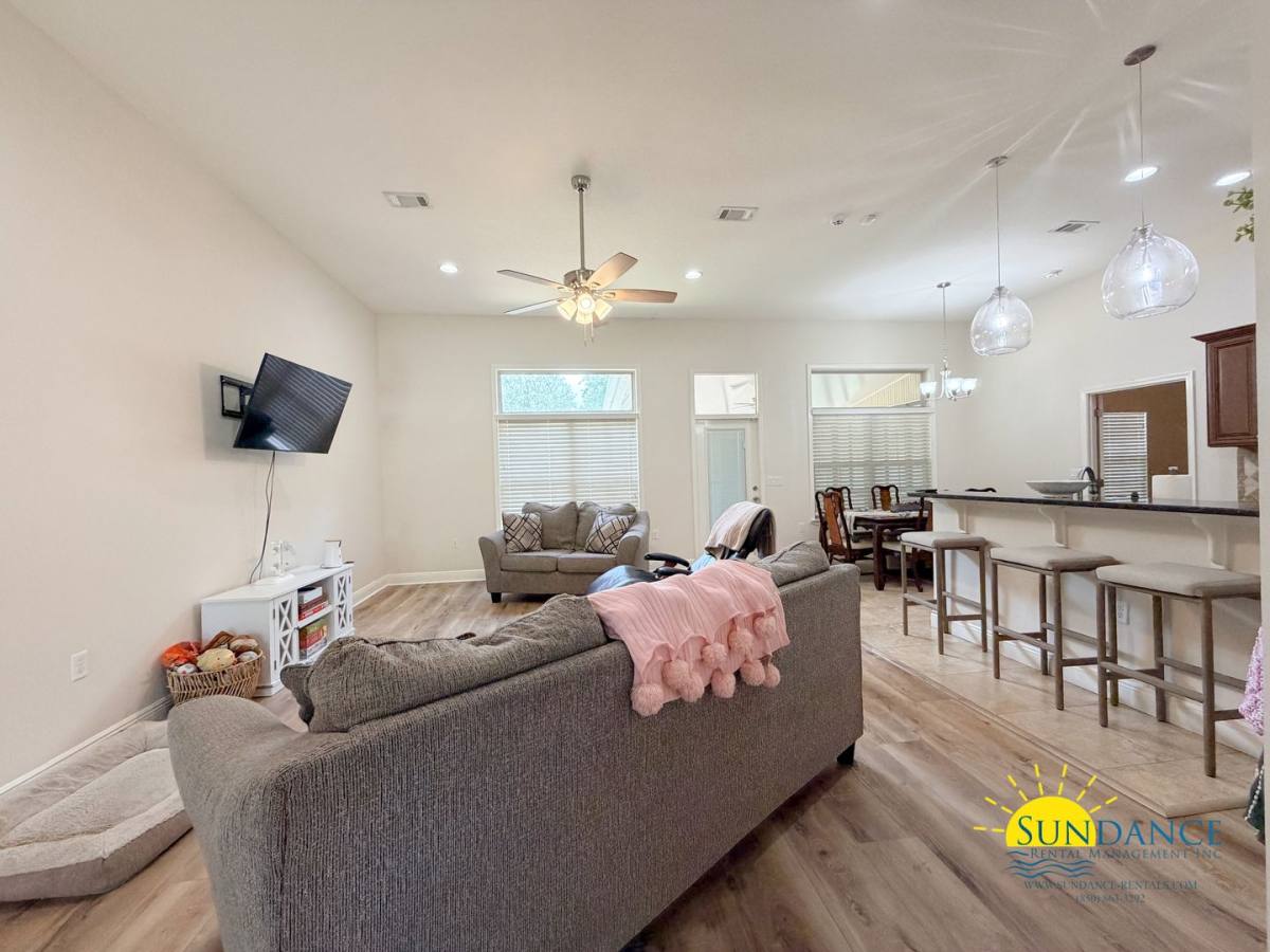 House for rent at 418 Westminster Rd, Fort Walton Beach, FL 32547