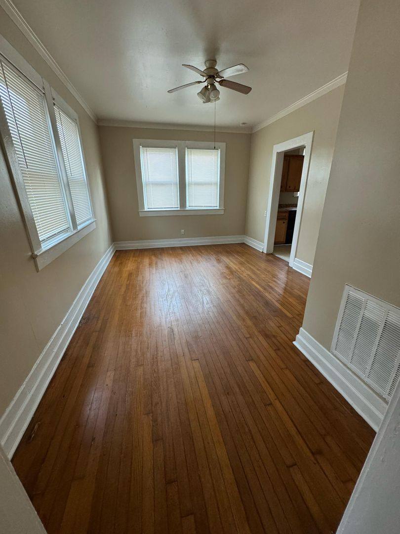 House for rent at 4325 Woodlawn Ave, Beaumont, TX 77703