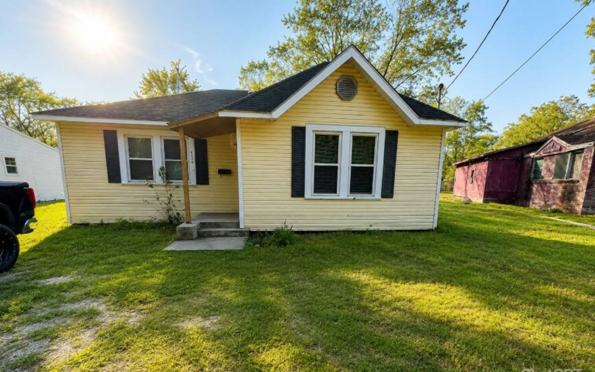 House for rent at 4325 Woodlawn Ave, Beaumont, TX 77703