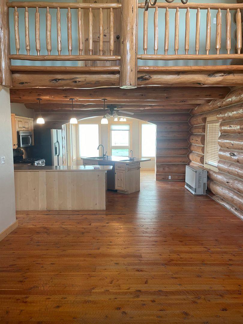 House for rent at 1084 Moody Rd, Sugar City, ID 83448