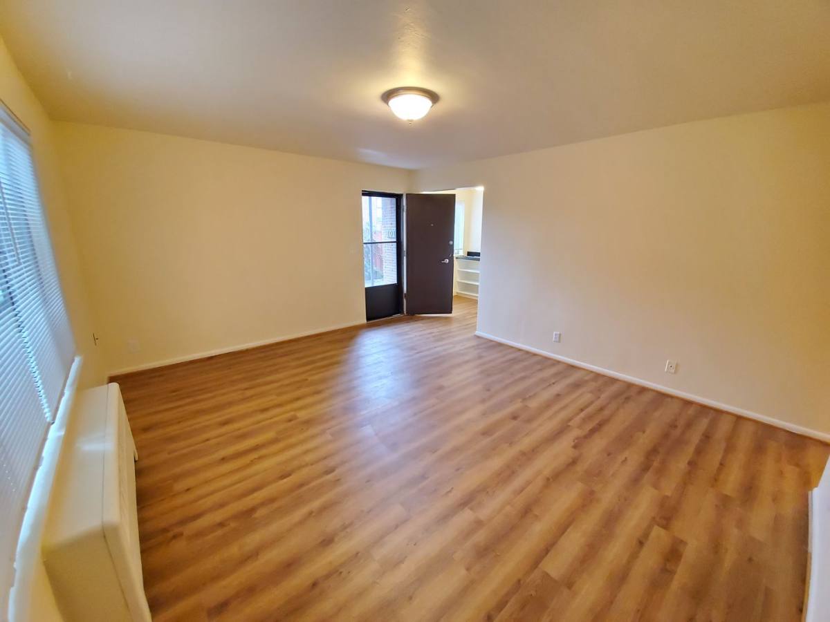 Apartment for rent at 911 1st Ave W, Seattle, WA 98119