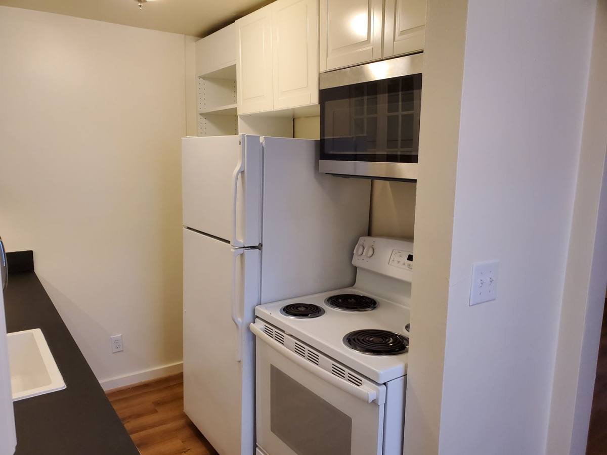 Apartment for rent at 911 1st Ave W, Seattle, WA 98119