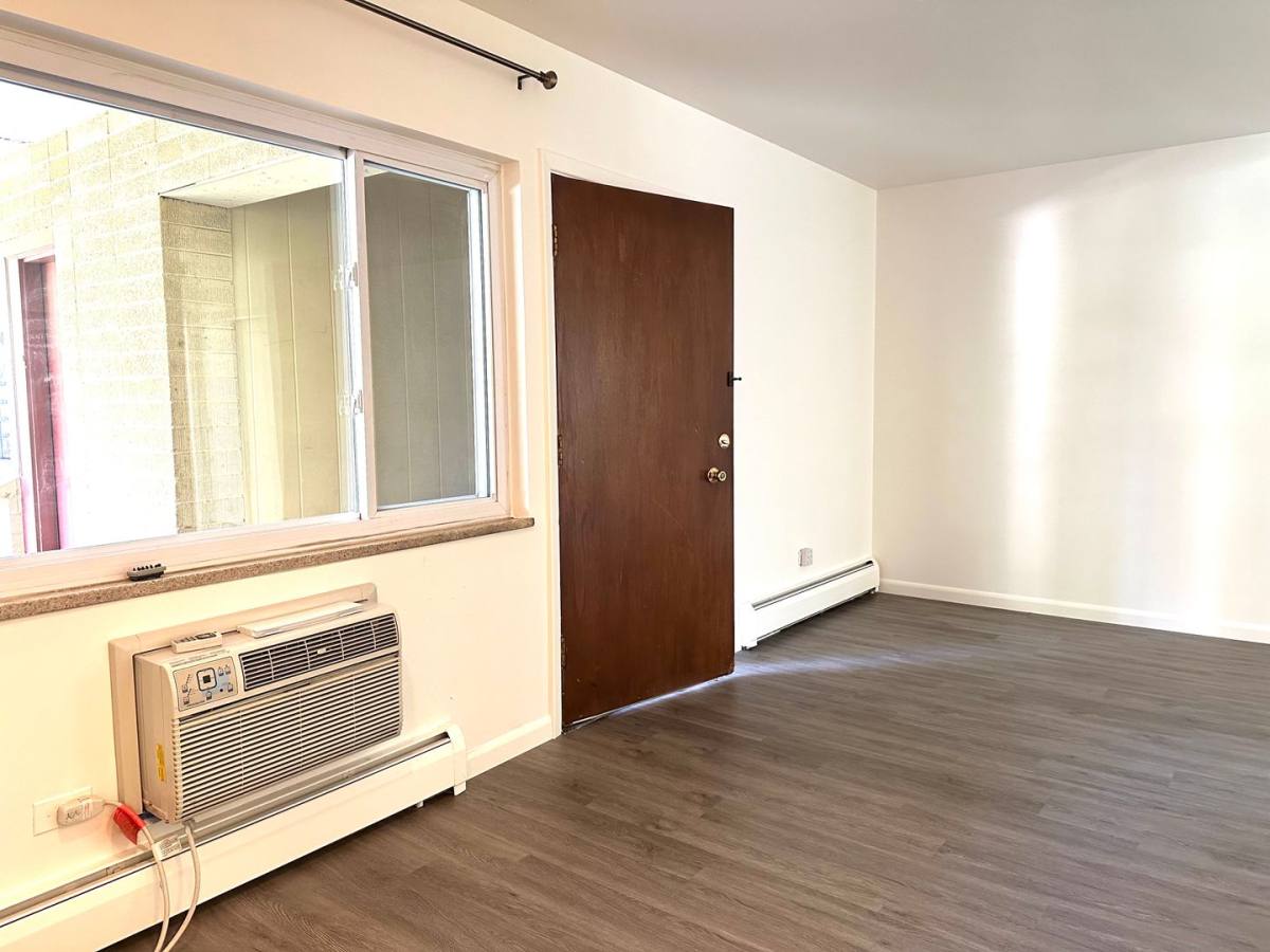Apartment for rent at 830 20th St, Boulder, CO 80302