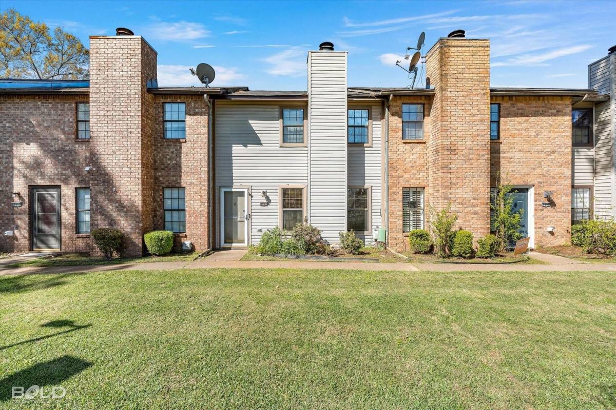 Townhouse for rent at 9993 Smugglers Cove, Shreveport, LA 71115