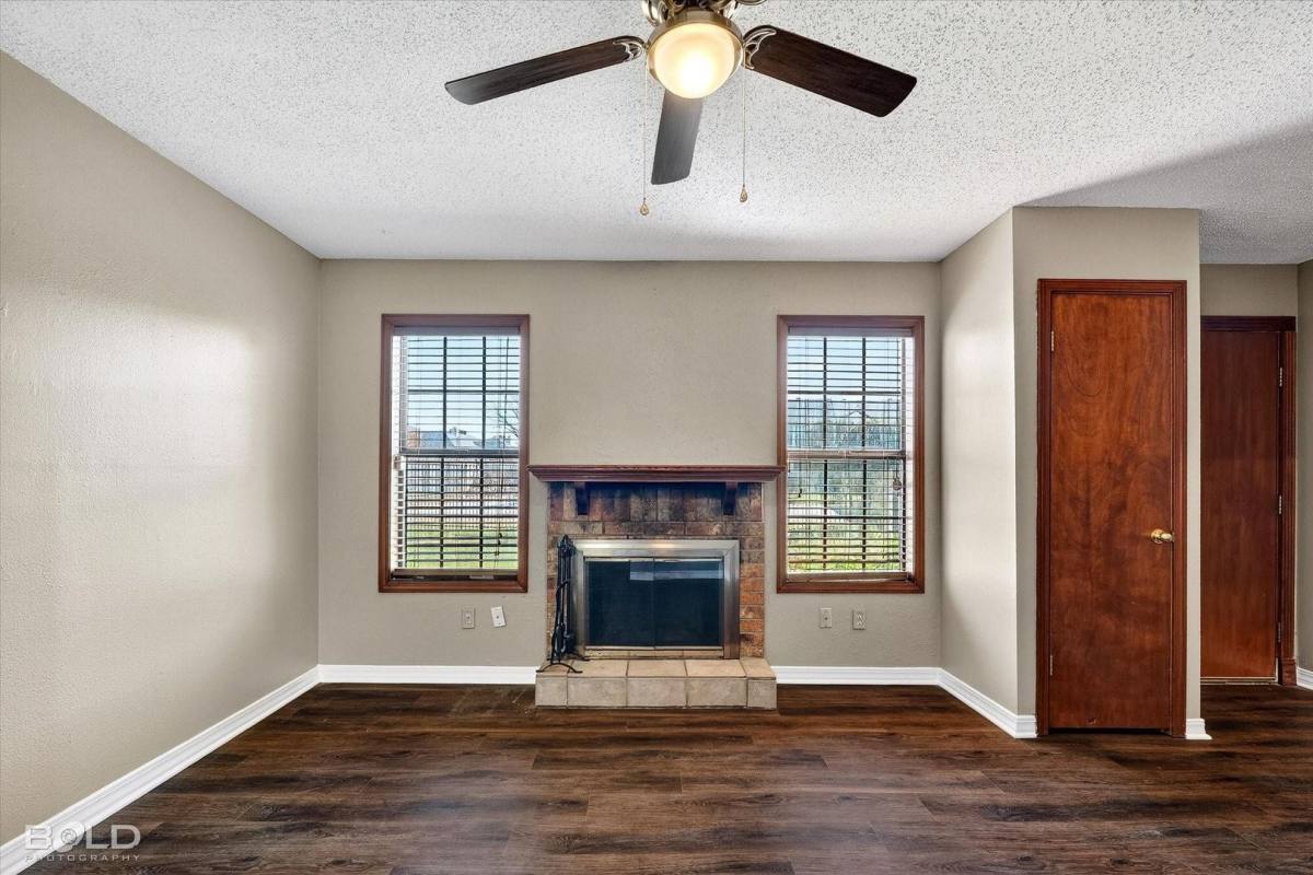 Townhouse for rent at 9993 Smugglers Cove, Shreveport, LA 71115