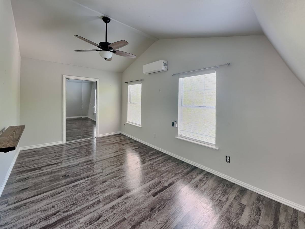 House for rent at 2913 Hunter St, Fort Worth, TX 76112