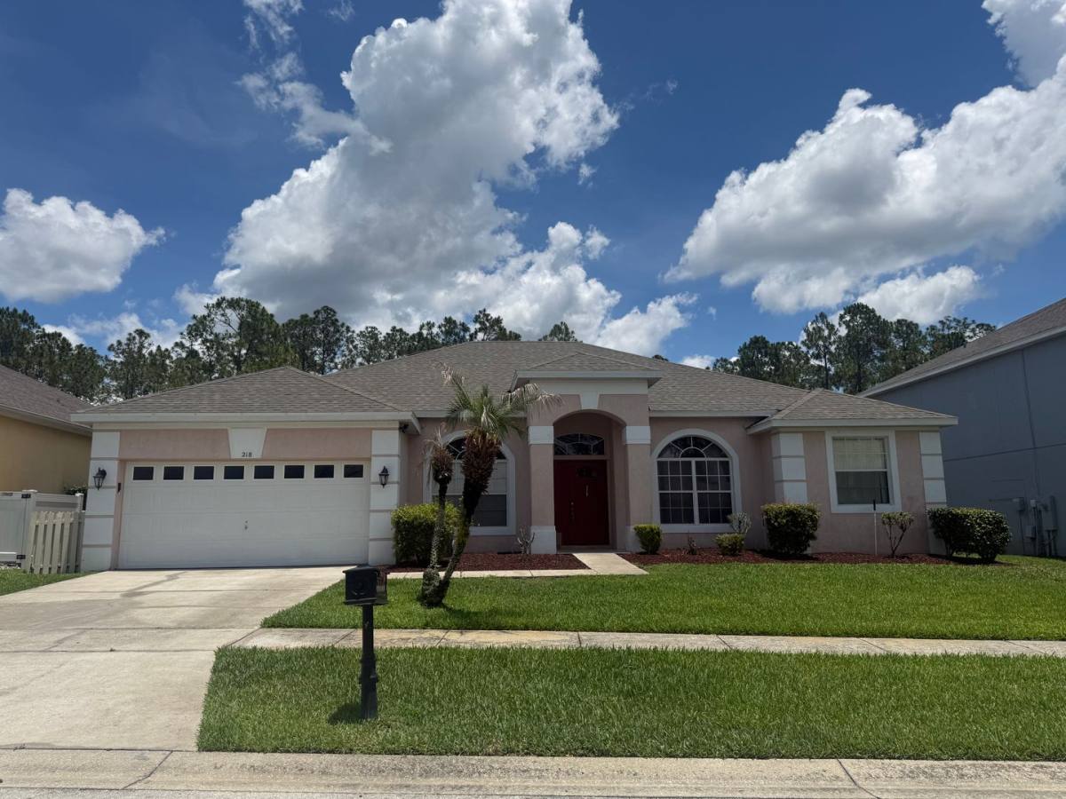 House for rent at 218 N Hampton Dr, Davenport, FL 33897