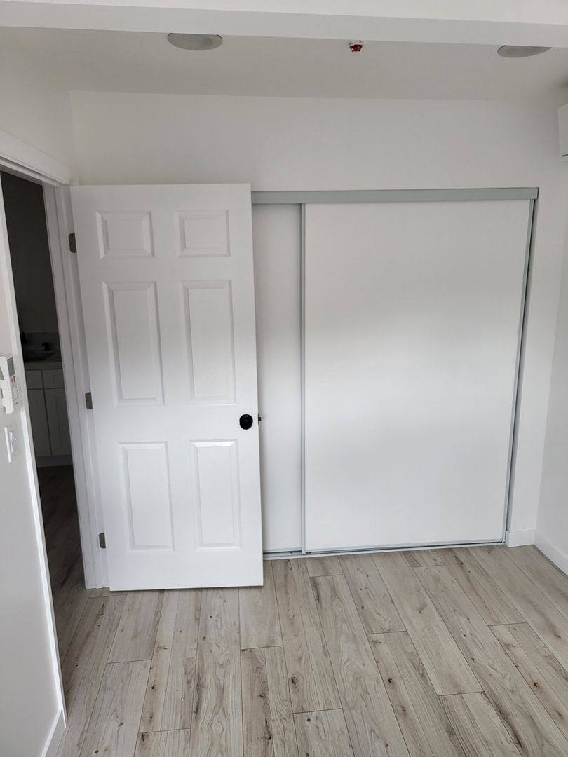 House for rent at 3501 Dahlia Ave, Los Angeles, CA 90026