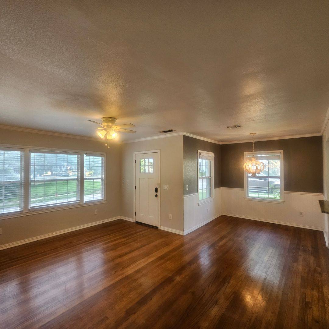Apartment for rent at 307 N Bradley, McKinney, TX 75069