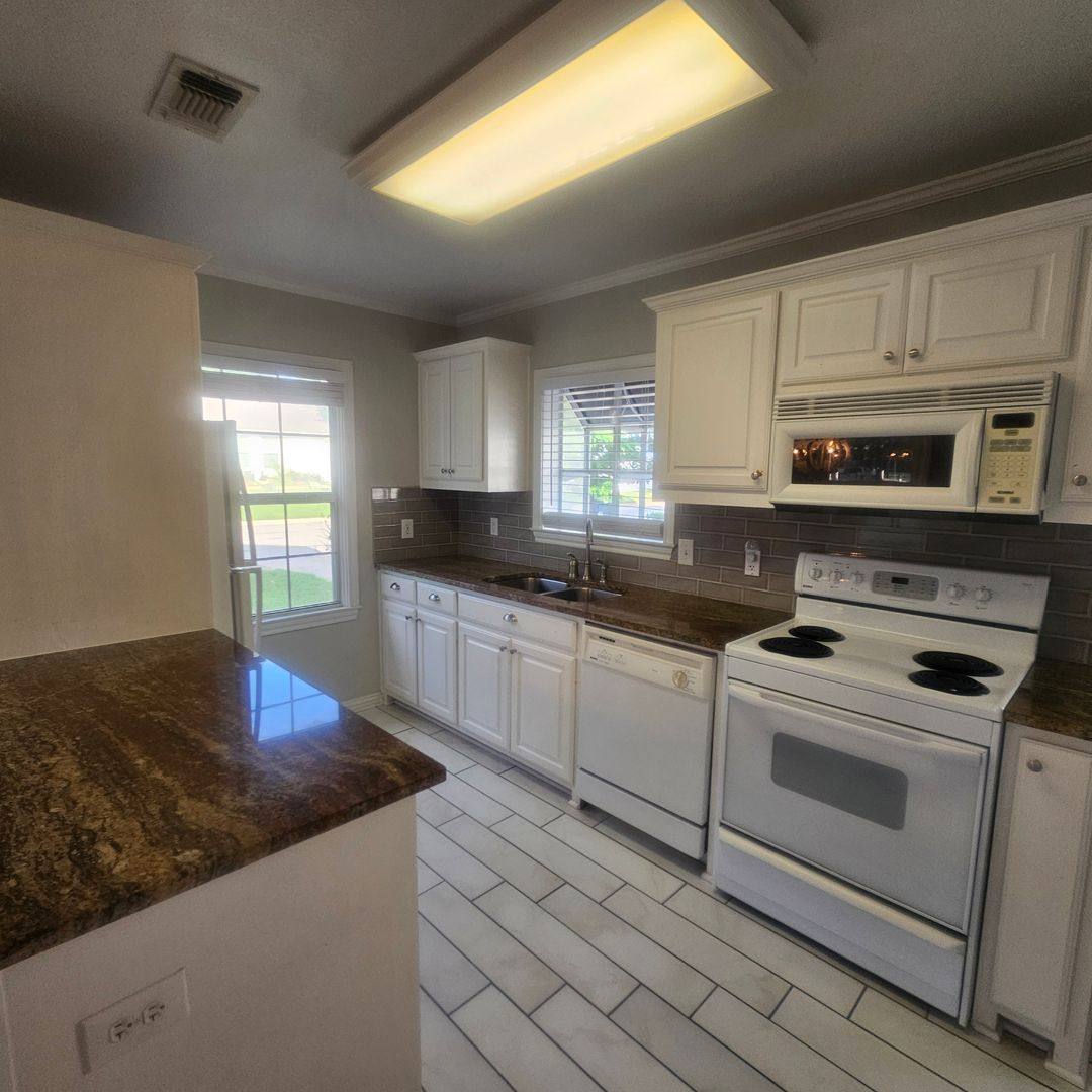 Apartment for rent at 307 N Bradley, McKinney, TX 75069