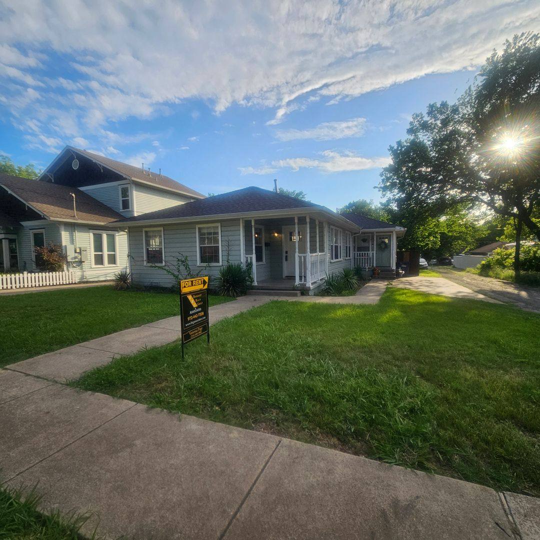Apartment for rent at 307 N Bradley, McKinney, TX 75069