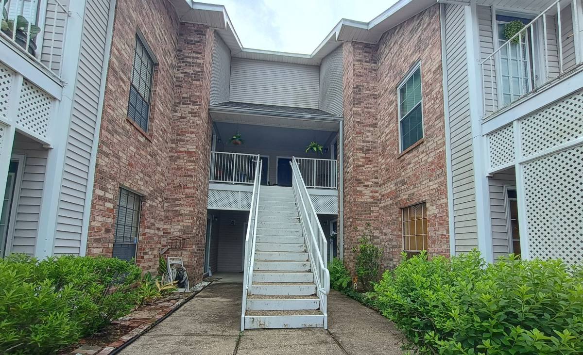Apartment for rent at 8500 Bluebonnet Blvd, Baton Rouge, LA 70810