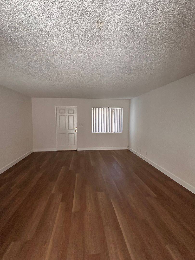 Apartment for rent at 1920 Curtis Ave, Redondo Beach, CA 90278