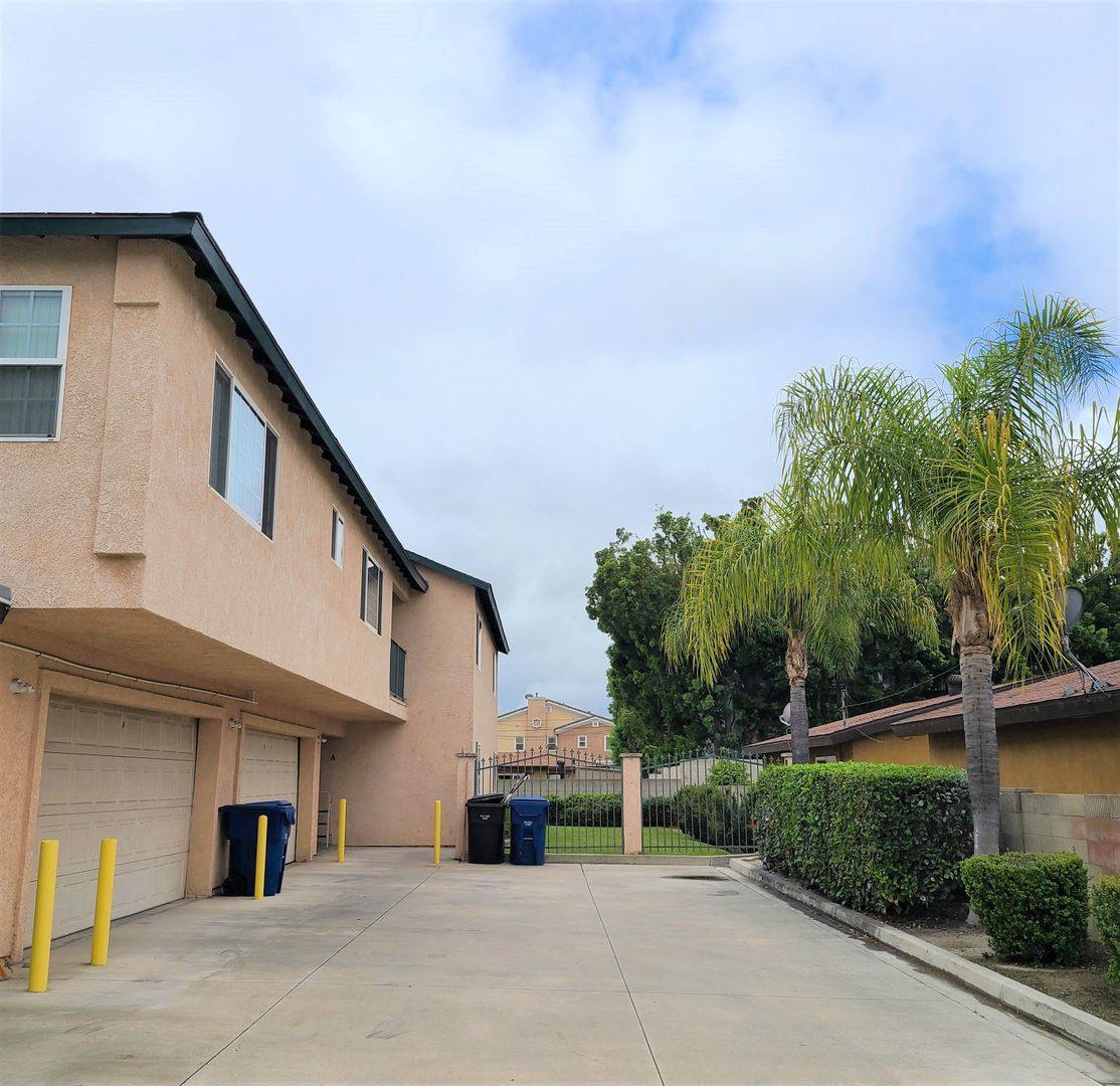 Apartment for rent at 5446 Bishop St, Cypress, CA 90630