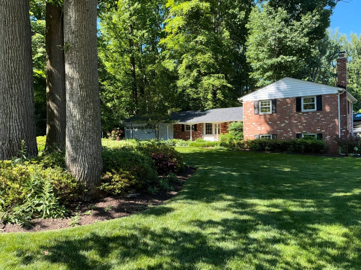 House for rent at 4701 Red Fox Dr, Annandale, VA 22003