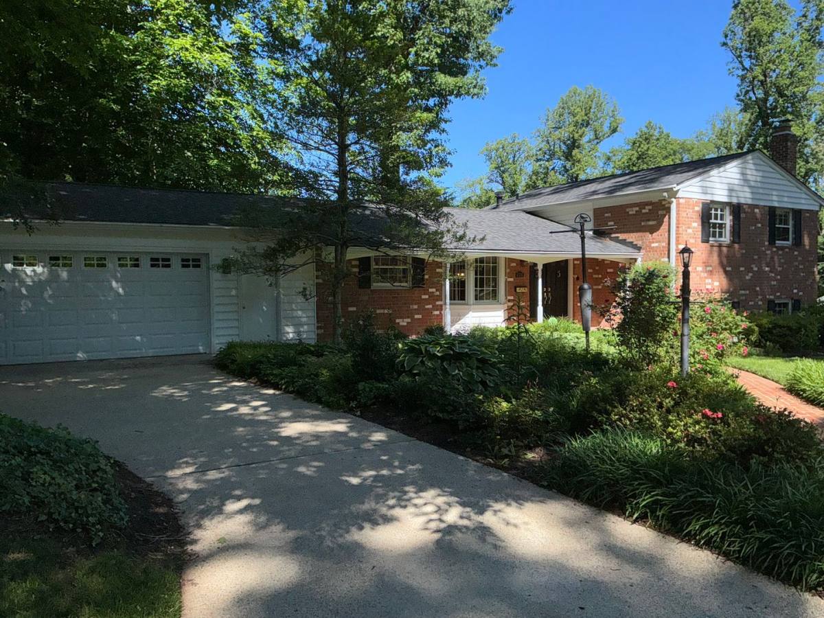 House for rent at 4701 Red Fox Dr, Annandale, VA 22003