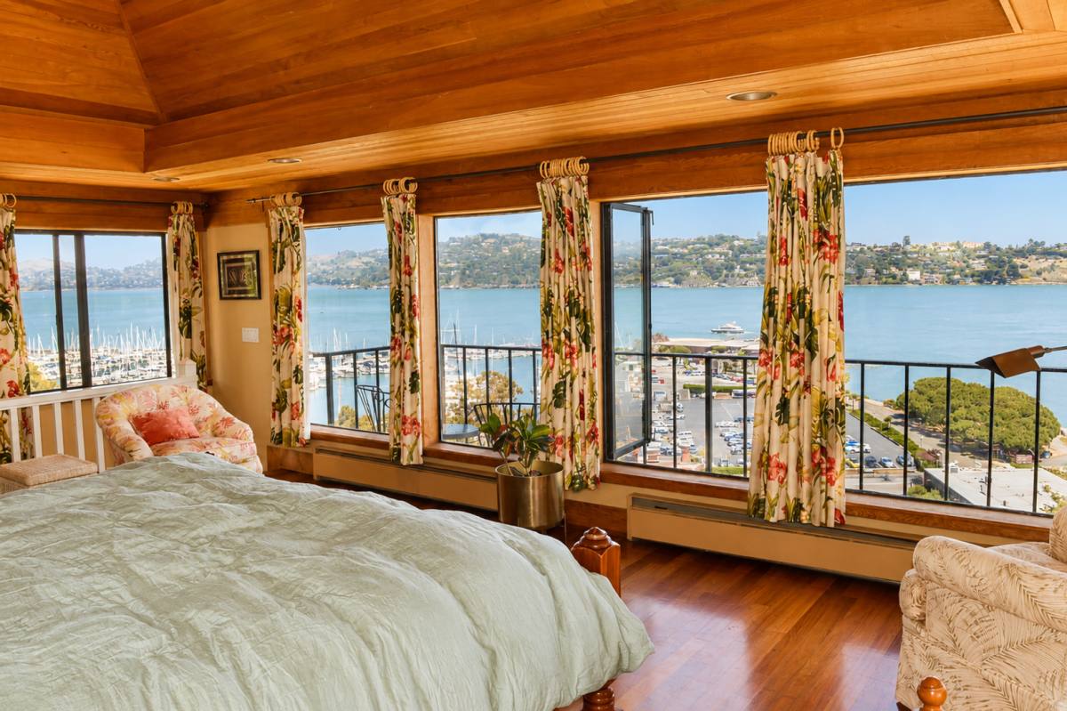 House for rent at 140 Bulkley Ave, Sausalito, CA 94965