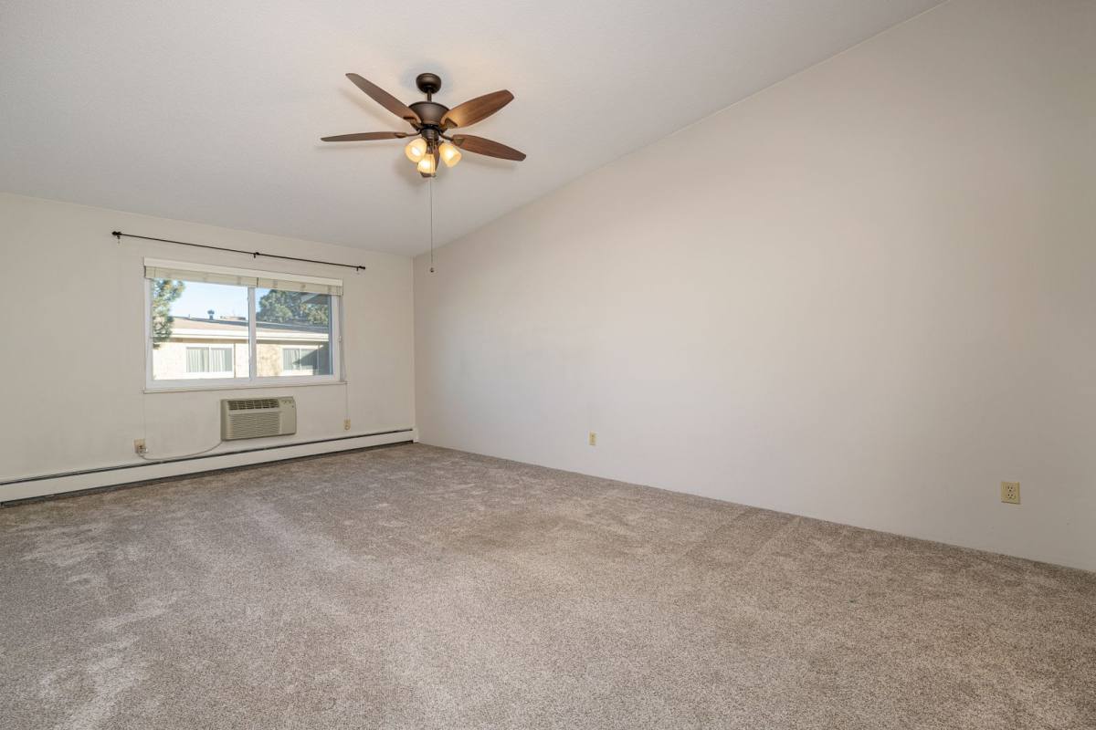 Condo for rent at 3022 S Wheeling Way, Aurora, CO 80014