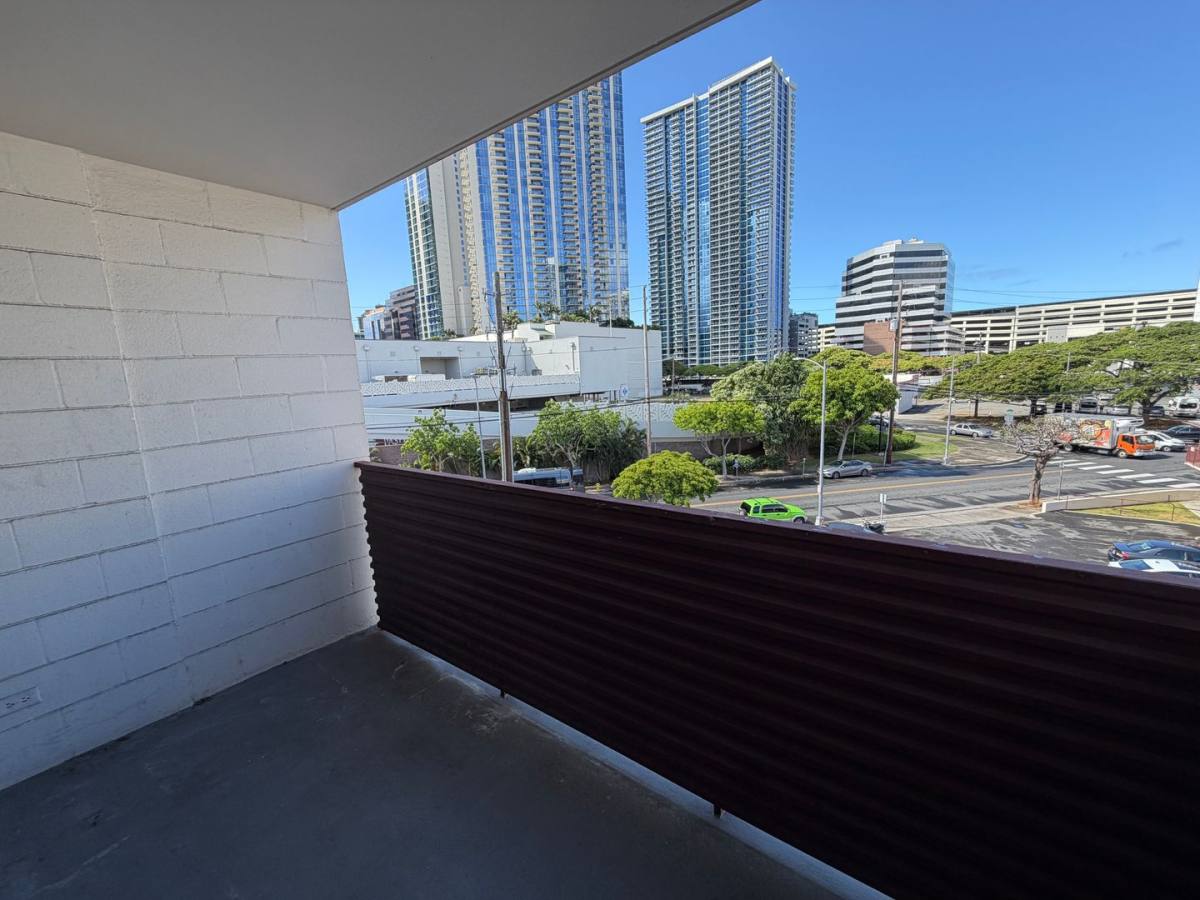 Apartment for rent at 650 Sheridan St, Honolulu, HI 96814