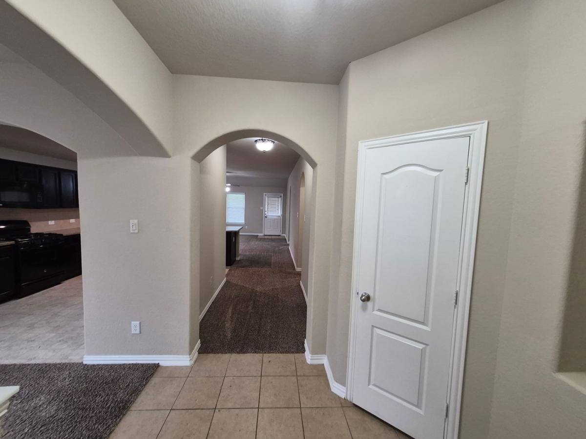 House for rent at 8915 Audubon Park, Converse, TX 78109