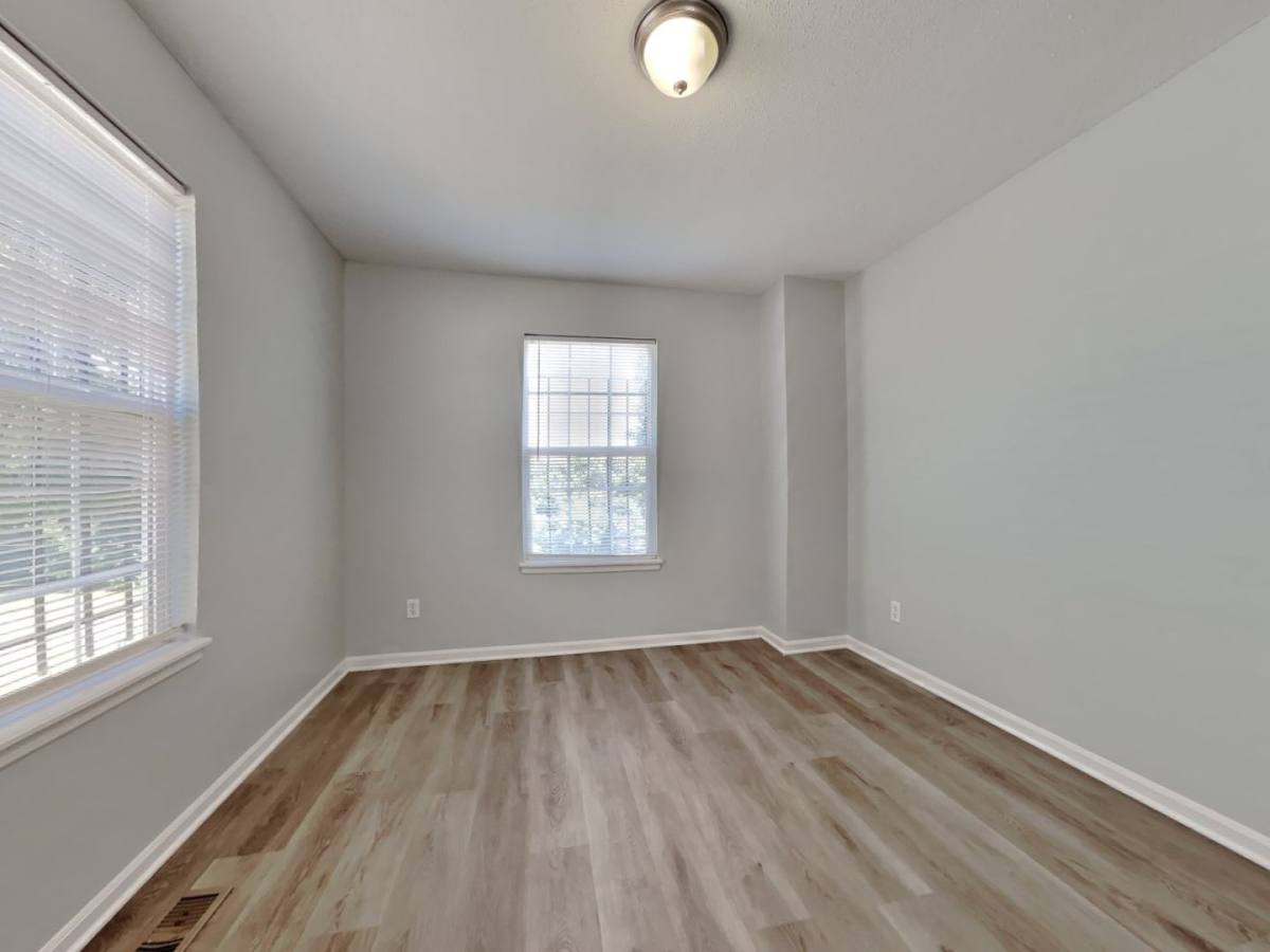 House for rent at 4219 Woodland Ave, Kansas City, MO 64110