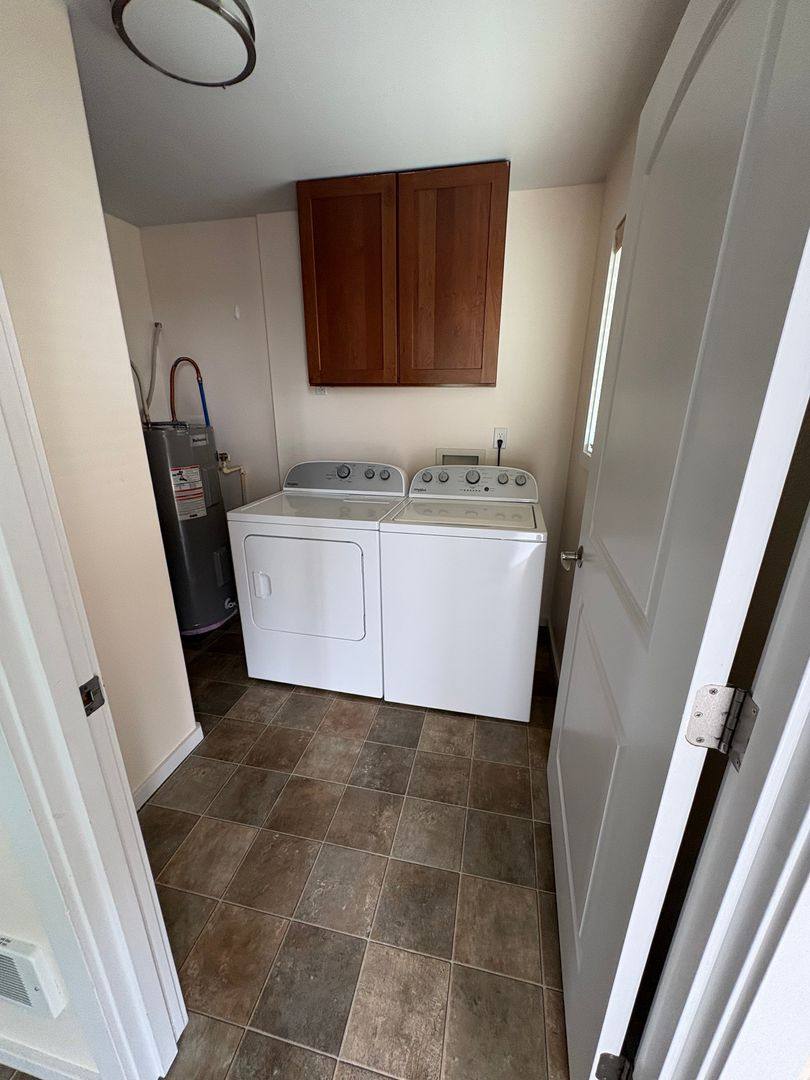 House for rent at 8538 Adams Rd N, Quincy, WA 98848