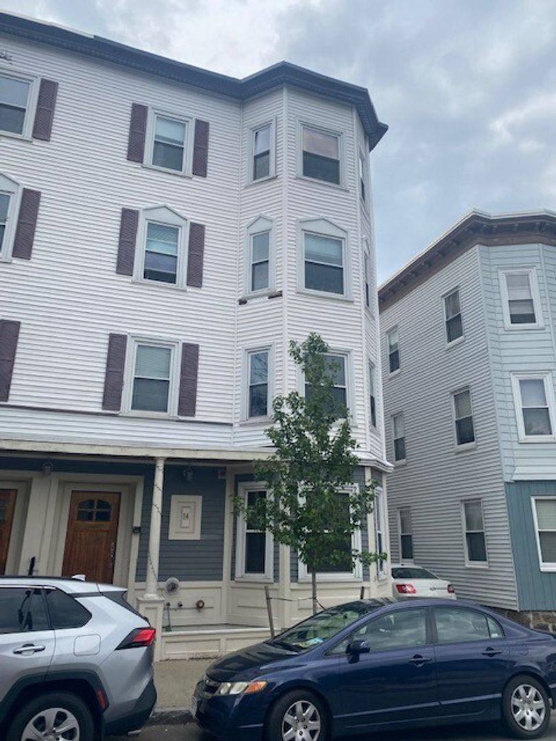Condo for rent at 33 Aspinwall Ave #2, Brookline, MA 02446