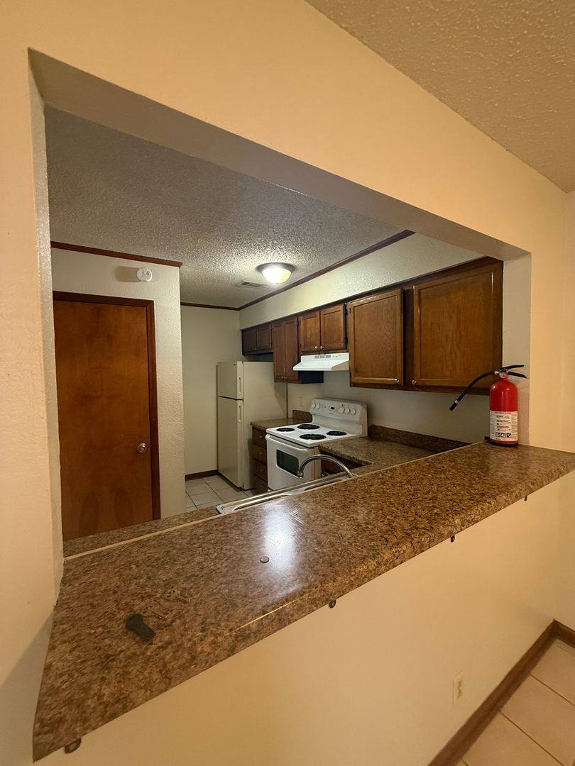 Apartment for rent at 8231 Bayou Fountain Ave, Baton Rouge, LA 70820