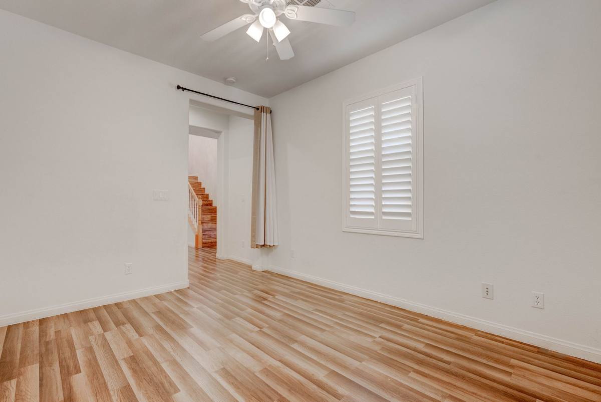 House for rent at 985 Noah Valley St, Henderson, NV 89052