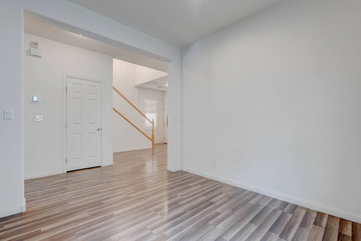 House for rent at 985 Noah Valley St, Henderson, NV 89052