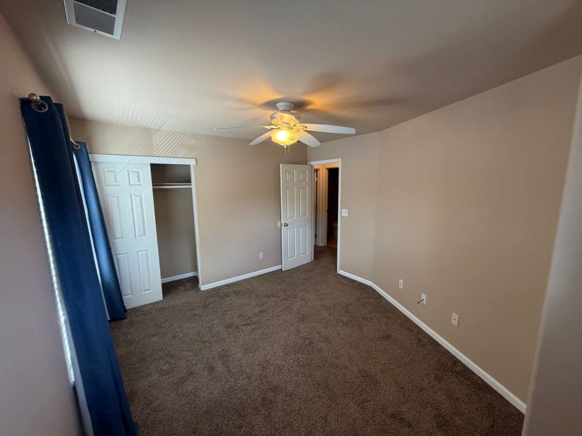 House for rent at 1324 Kondos Ave, Sacramento, CA 95814