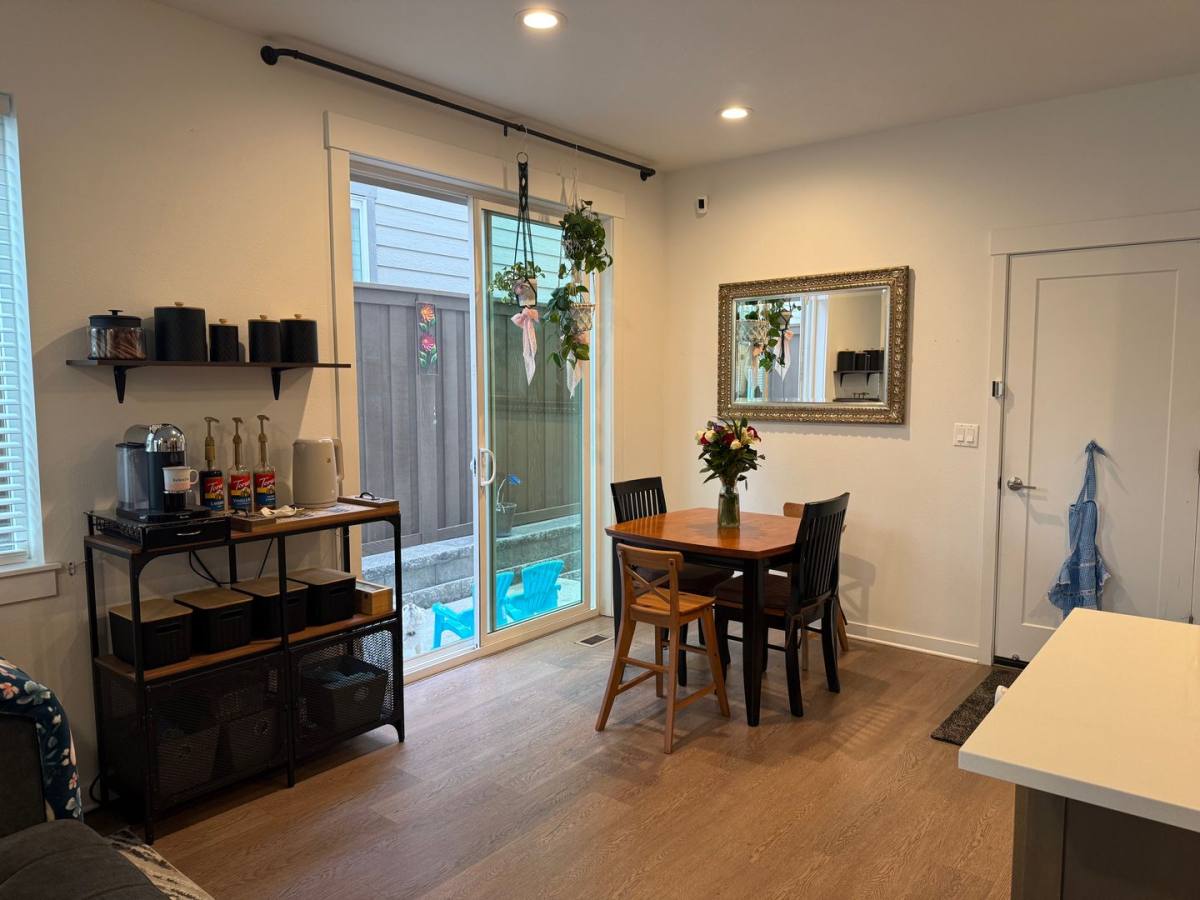 Townhouse for rent at 2555 NE Purcell Blvd, Bend, OR 97701