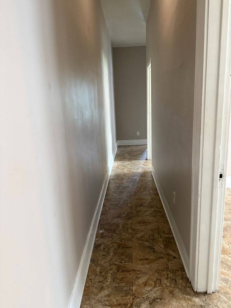 Apartment for rent at 831 N 9th St, Springfield, IL 62702