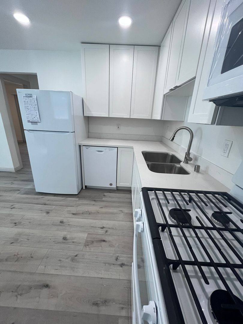 Apartment for rent at 202-204 Calla Ave, Imperial Beach, CA 91932