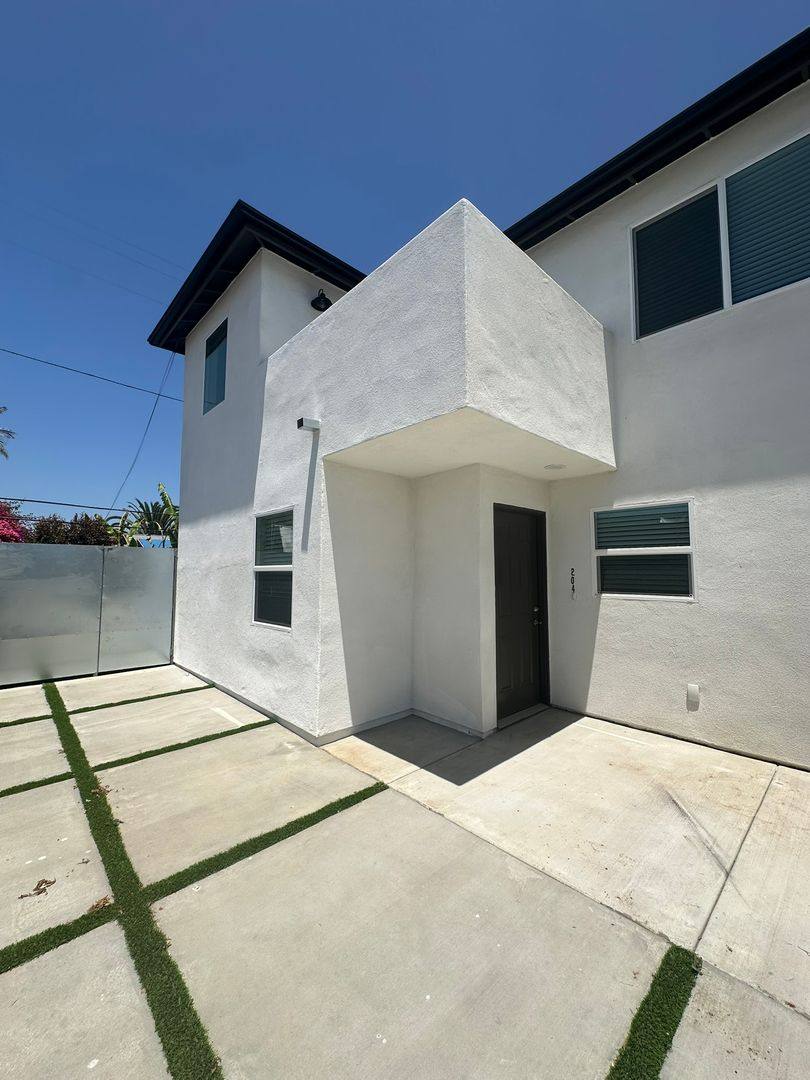 Apartment for rent at 202-204 Calla Ave, Imperial Beach, CA 91932