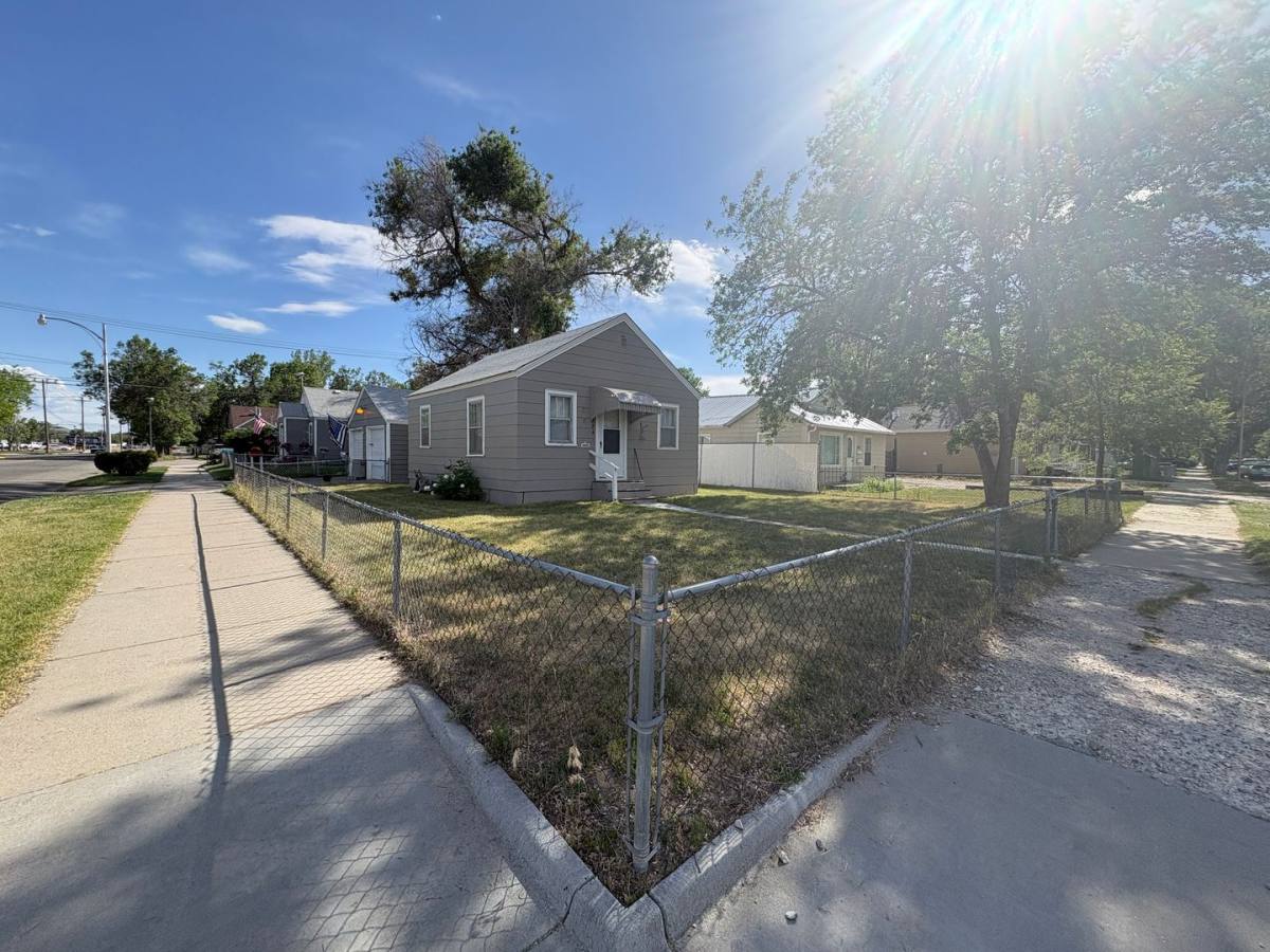 House for rent at 504 Howard Ave, Billings, MT 59101