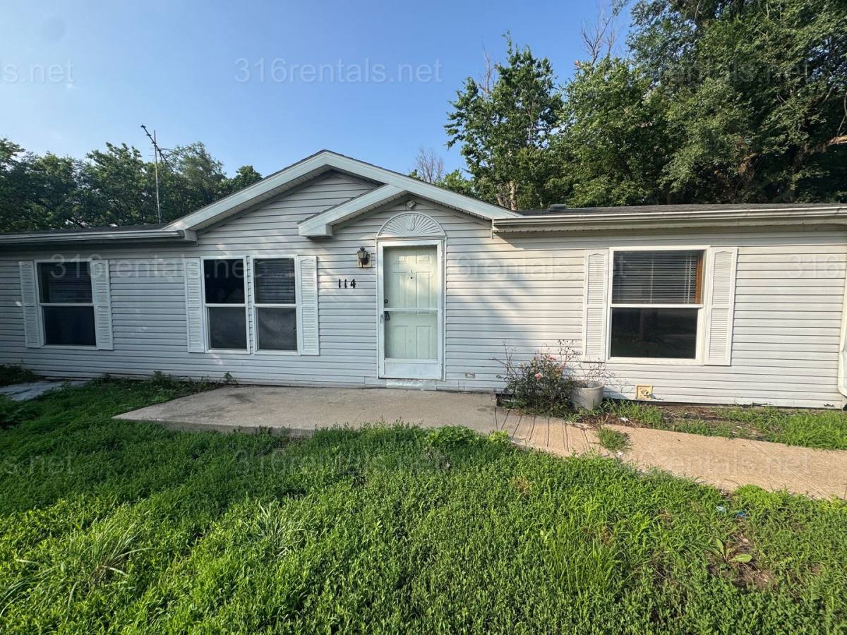 House for rent at 114 Blaine St, Walton, KS 67151