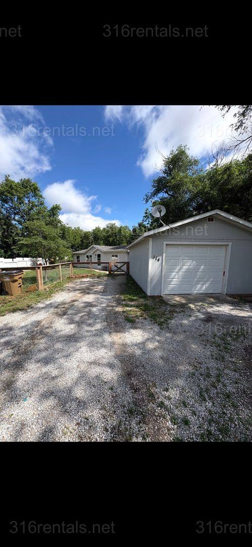 House for rent at 114 Blaine St, Walton, KS 67151