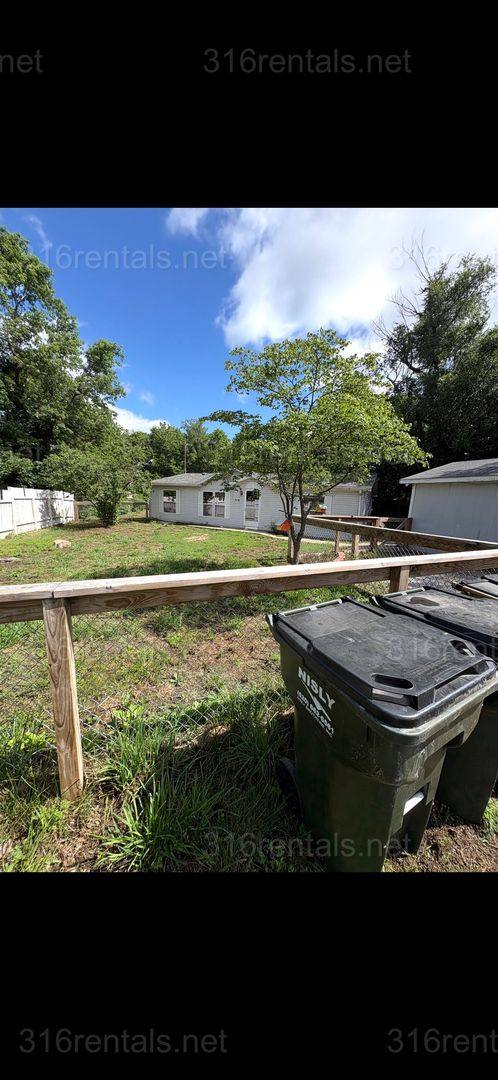 House for rent at 114 Blaine St, Walton, KS 67151