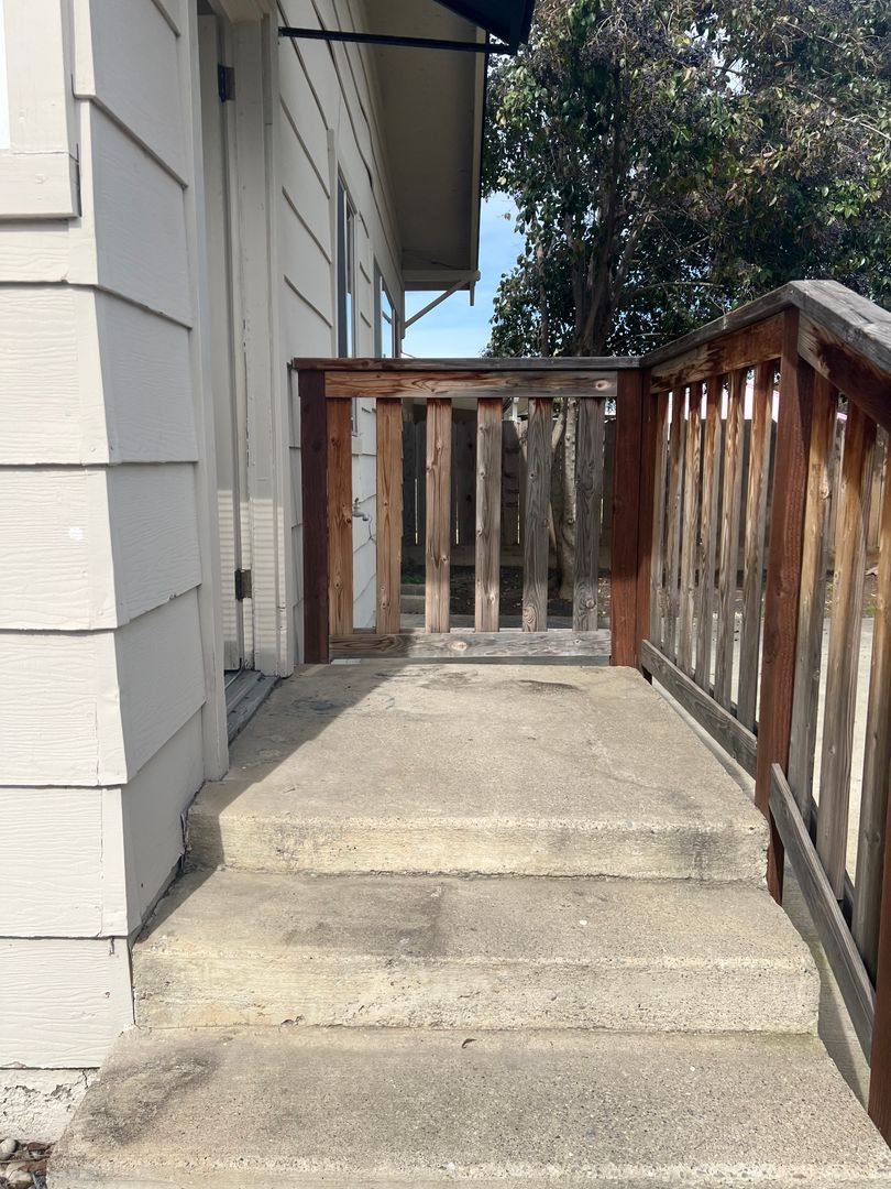 House for rent at 790 Sycamore Ave, Gustine, CA 95322